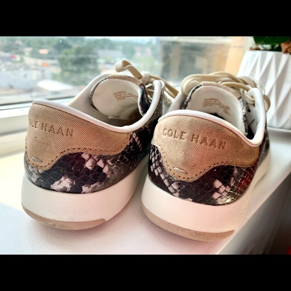 SOLD — Cole Haan Grand - Picture 6 of 9